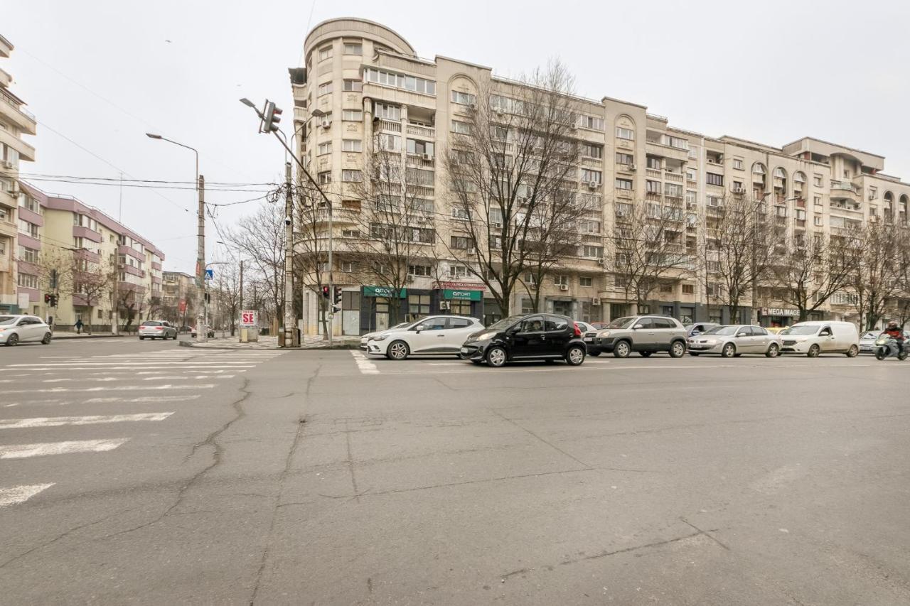 Vlad House Decebal Bucureşti